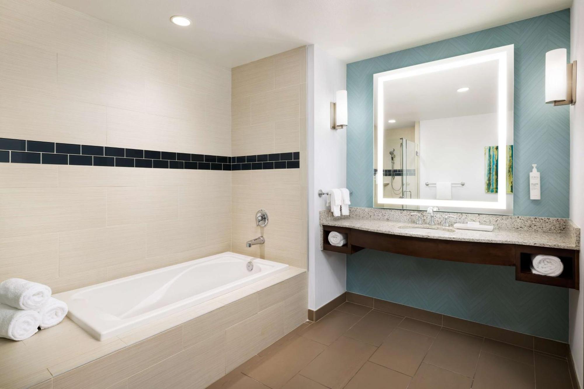 Hilton Garden Inn Palo Alto Bagian luar foto