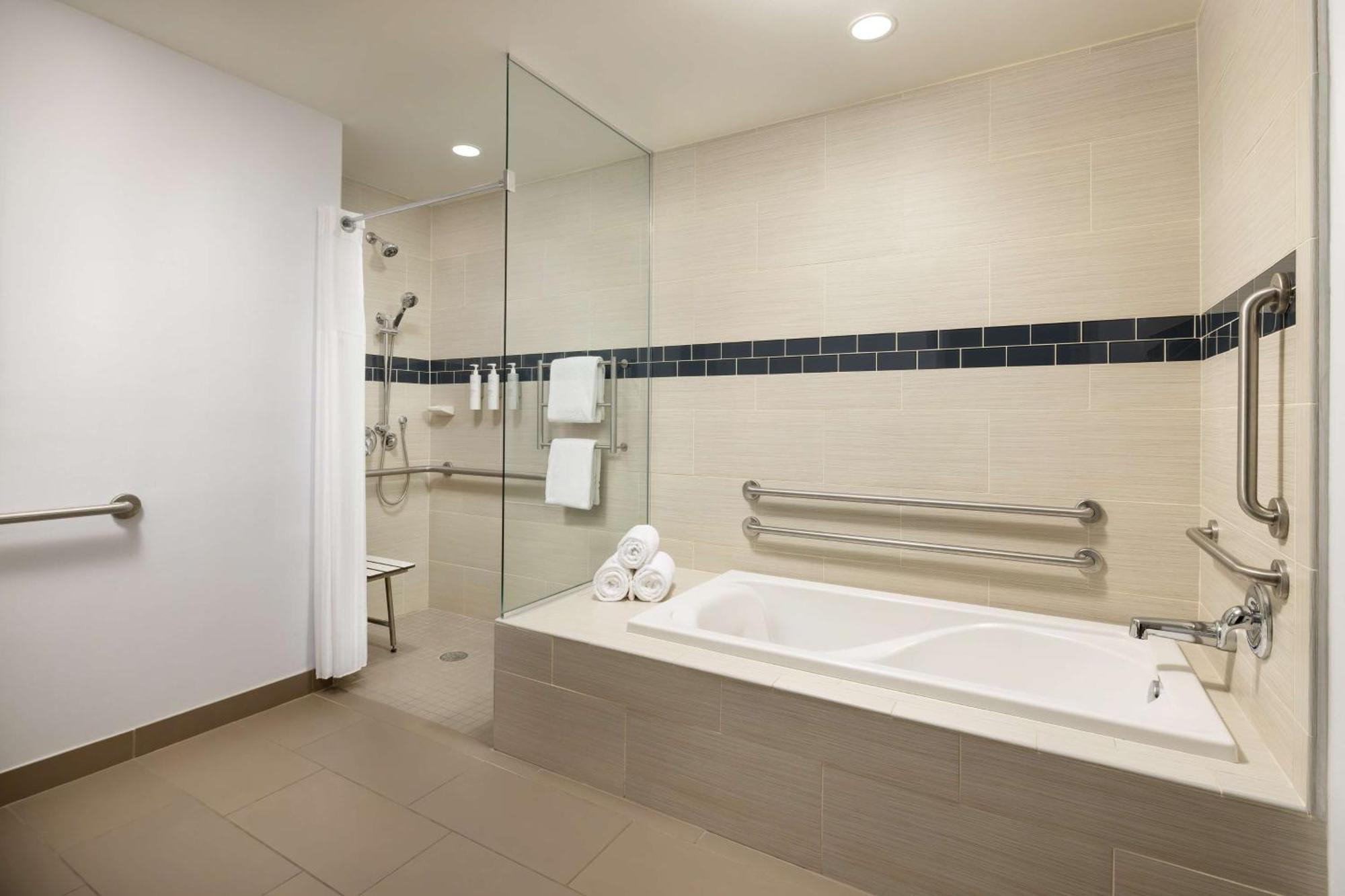 Hilton Garden Inn Palo Alto Bagian luar foto